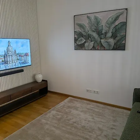 Smart Near Frauenkirche, Parking - By Rihome Appartement Dresden